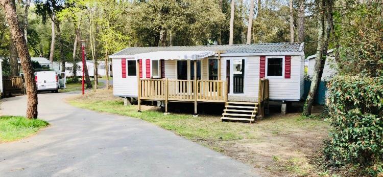Les Pierres Couchees 4 Etoiles A St Brevin Les Pins Emplacement Br22 3Ch 2Sdb 8 Personnes Saint-Brevin-les-Pins Exterior photo